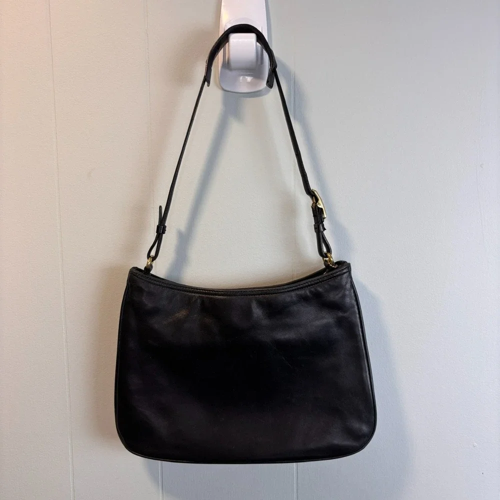Vintage Coach Ashton Slim Purse Black Leather Shoulder Metal Hang Tag 8165